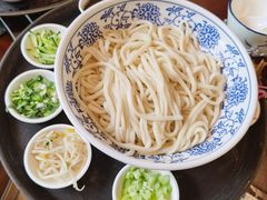 -亿诣蝎府炸酱面羊蝎子火锅(酷车小镇店)