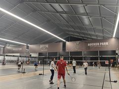 -易学羽毛球培训中心(上海同济医院新村路店)