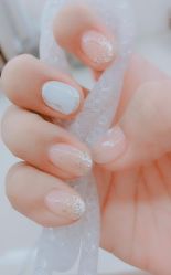 -悦指间美甲美睫
