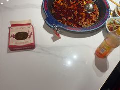 -何师傅美蛙鱼头(汉街店)