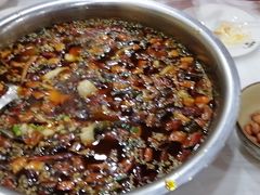 -乡土特色.冷锅鱼.牦牛肉汤锅