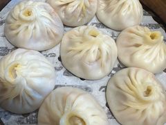 -馋三尺蟹粉小笼(人民广场店)