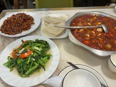炒空心菜-川人川菜馆·小龙虾·鲜虾现做(黄山路店)