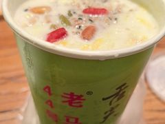 -清真老马家国华牛奶鸡蛋醪糟(正宁路店)