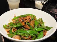 辣椒四季豆炒肉-简小舍·民间手艺菜(武昌江滩店)