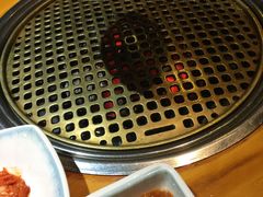 -唯成•韩国炭火烤肉 유성고기