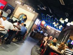 大堂-还是那家•秘制活鱼现烤•香辣美蛙(独墅湖邻里中心店)
