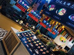 -花馬肆.云南过桥米线(汉神购物广场现场熬汤店)