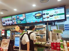 -老乡鸡(亳州路天庆大厦店)