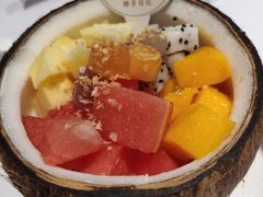 杂果芋圆椰冻-椰子日记(世欧广场店)