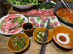-贵厨酸汤牛肉(小十字店)