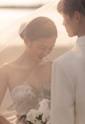 -喜爱高定婚纱摄影