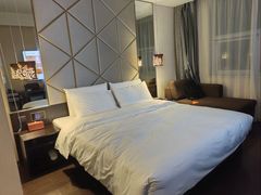 -桔子酒店（上海静安寺武宁路地铁站店）(原静安寺余姚路店)