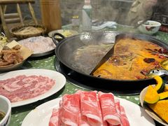 -五里关火锅(上海鑫耀·光环Live店)