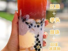 -CoCo都可(曹路宝龙广场店)