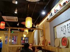 大堂-锅来乐地锅鸡(安亭店)