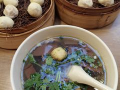 -佬钱湾仔(衣裳街店)