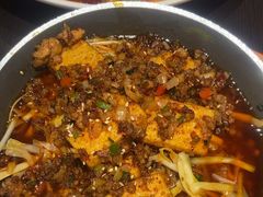 -川流不息·地道川菜·小龙虾(松东路店)