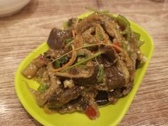 -长城东北菜(新港西路店)