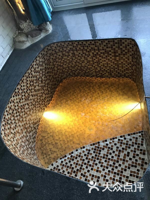 北京红枫湖温泉酒店