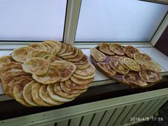 大饼-铁东熏肉大饼铺