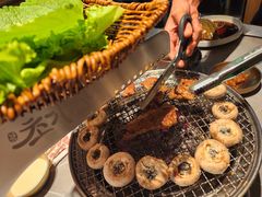 -草家酱蟹炭火烤肉店(珲春南路一店)