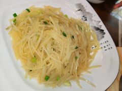 -缘来聚·徽菜名店(黄山宏村店)