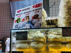 -白玉兰食品甜凤店(合生汇店)