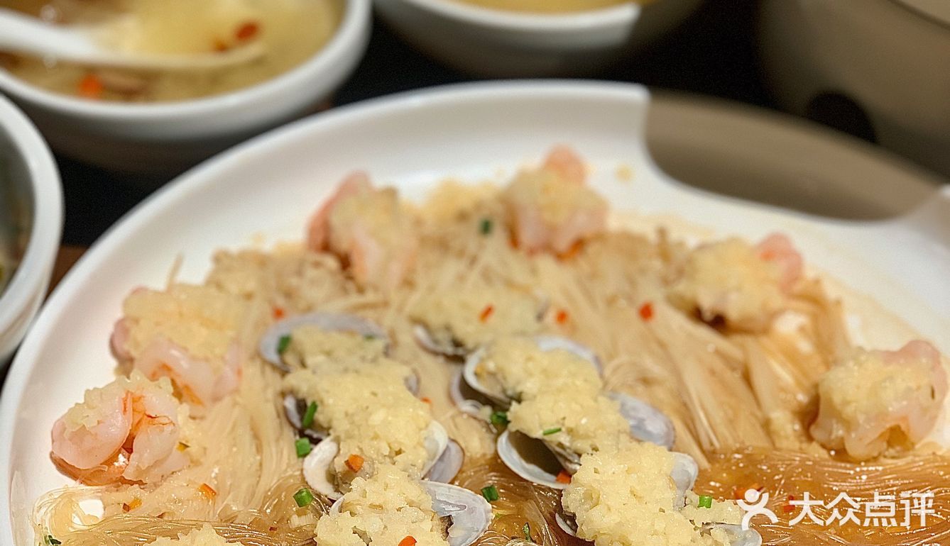 广州超🔥湘辣辣吃饭还送爱🐎仕
