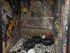 -不可思议减压馆·解压博物馆·摔碗发泄·团建定制