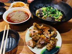 -万记麻辣烫国展总店