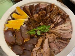 -潮界(LU·ONE凯德晶萃广场店)