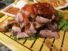 亚克西烤羊腿-东方亚克西餐厅(西康路店)