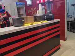 -沪上阿姨·精选茶饮(烟台万达广场店)