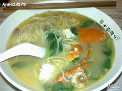 膏蟹汤面&nbsp;-十面欢腾·海鲜面·台式Bistro(长乐路店)