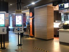 -麦当劳(南京路2店)