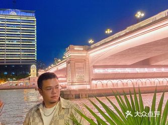 CAPTAIN咖啡｜被法式浪漫建筑群拥抱