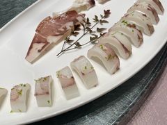 -景月阁空中食府(希尔顿酒店)