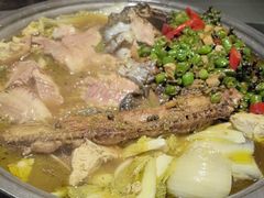 -令狐冲·炭烤活鱼(宝龙店)