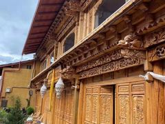 -迪庆藏族自治州博物馆