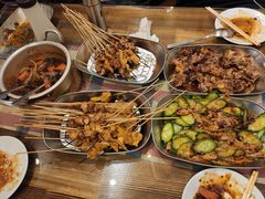-乐兔串工坊·炖肠(万达店)