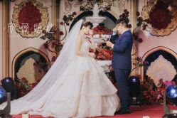 -欣薇婚纱(新源乐汇城店)