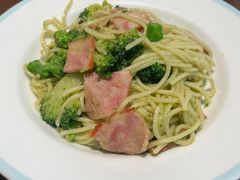 -萨莉亚意式餐厅(百联徐汇店)