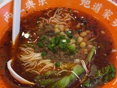 -程胖娃重庆小面(嘉禾金铂店)