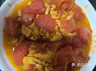 菜品简介:番茄炒鸡蛋,应该是人人都会的简单菜吧
