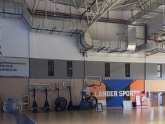 -莱茵体育生活馆