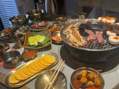 -草家酱蟹炭火烤肉店(珲春南路一店)