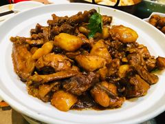 小鸡炖蘑菇-八大碗·地道东北菜(佳兆业店)