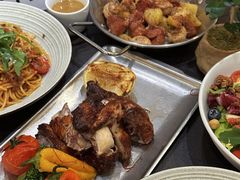 -théATRE茶聚场·餐厅(环球金融中心店)