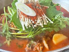 -喇喇排骨火锅·传统韩式脊骨汤(望京西园总店)